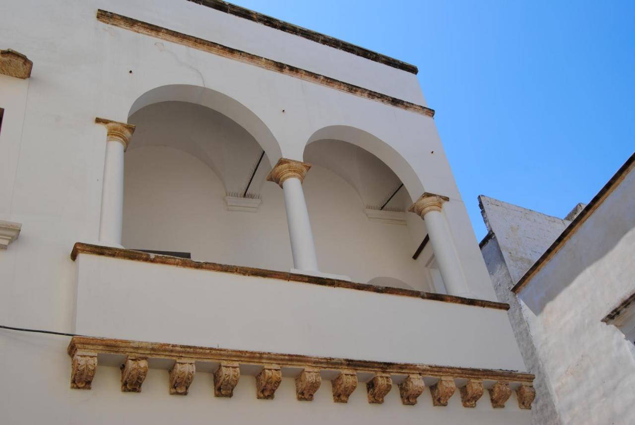 B & B Palazzo Maestro & Corte Maestro Rooms Gallipoli Buitenkant foto