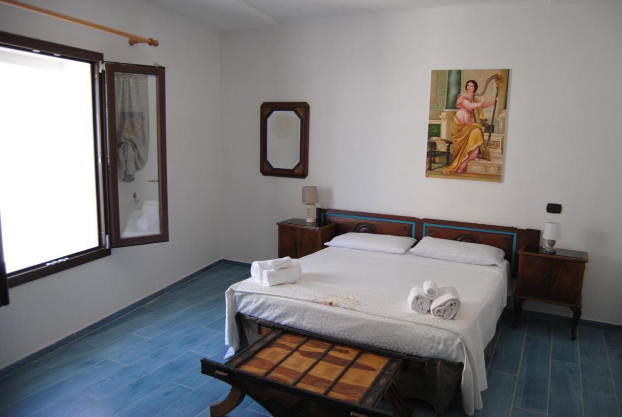 B & B Palazzo Maestro & Corte Maestro Rooms Gallipoli Buitenkant foto