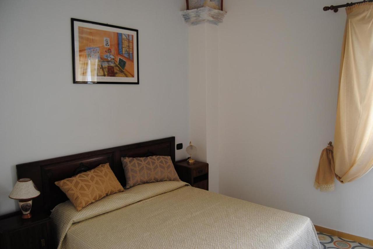 B & B Palazzo Maestro & Corte Maestro Rooms Gallipoli Buitenkant foto